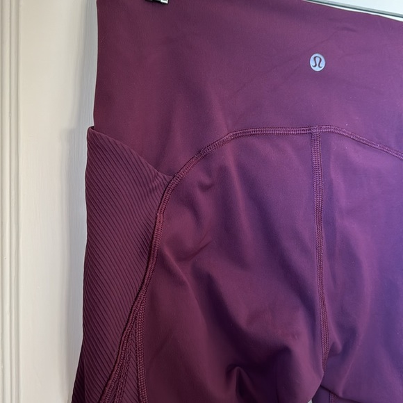 Lululemon High Rise Leggings size 6 EUC - Picture 4 of 7